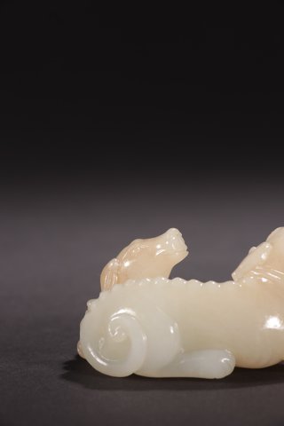|旧藏-和田玉双犬雕件。