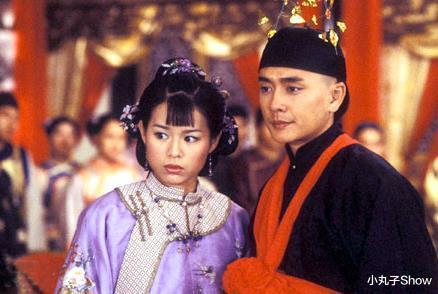 王凯|生三子后完全放开了！42岁胡杏儿不惧生图曝光，满头白发盖不住