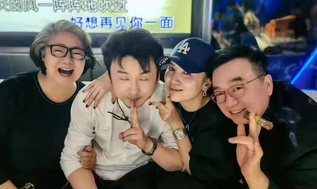 雷佳音|《人世间》剧组重聚,“六君子”再合体,雷佳音小眼神最抢镜