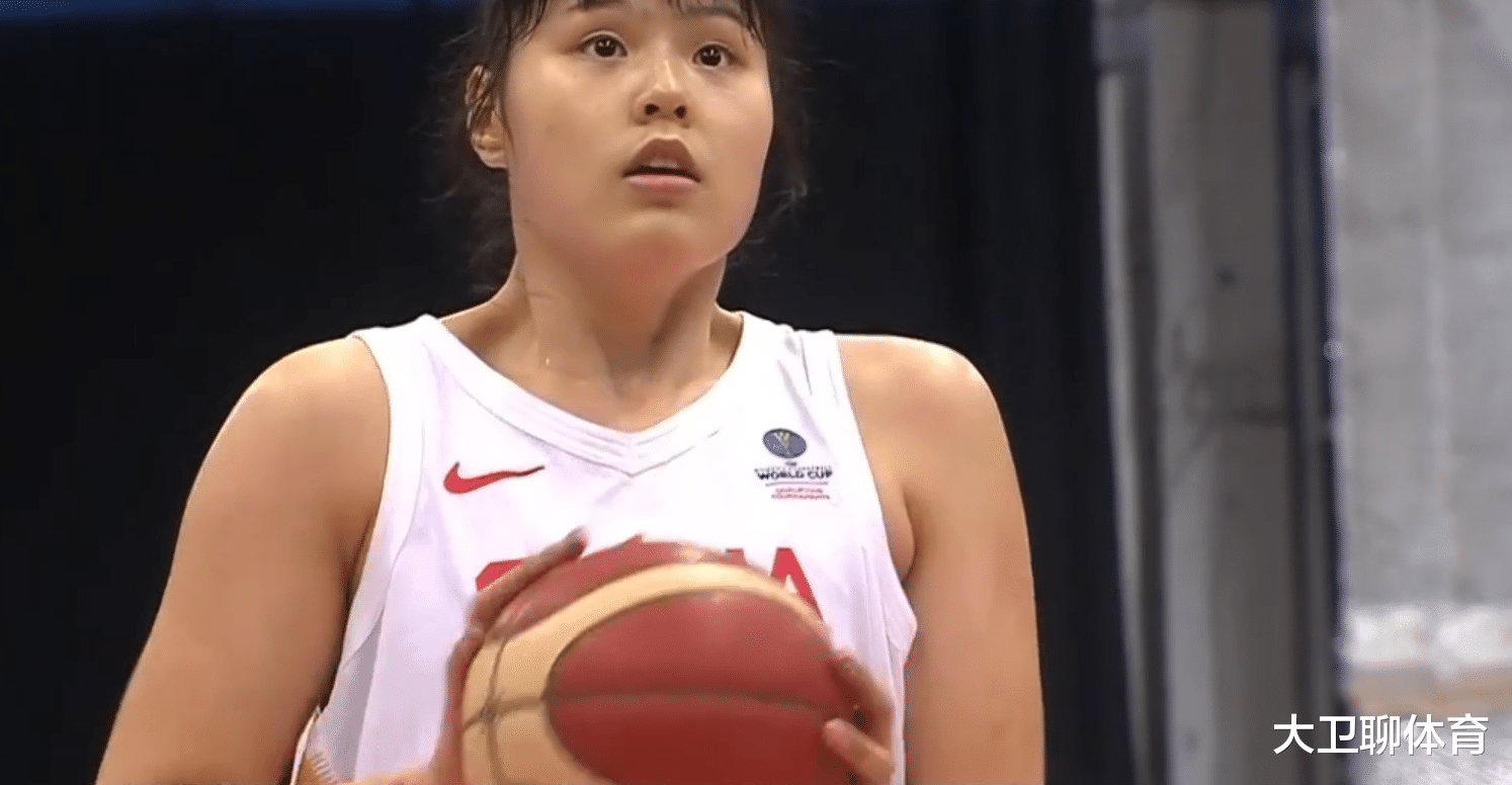 尼日利亚队|大胜14分！女篮击败世界杯8强，双李合砍38分，对手锋线遭遇完爆