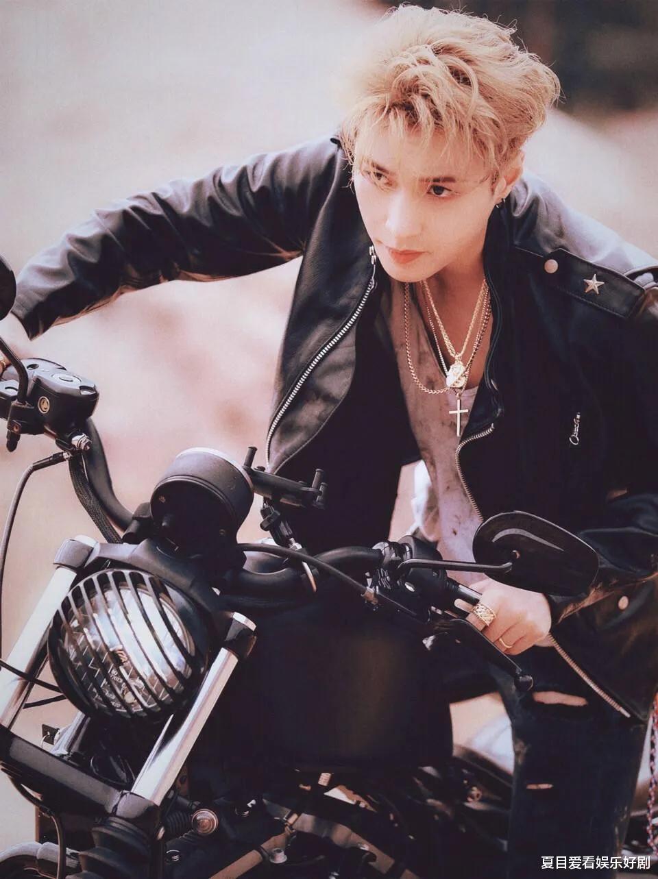 |张艺兴受尽“污蔑”,黑粉看“黑料”都看笑了