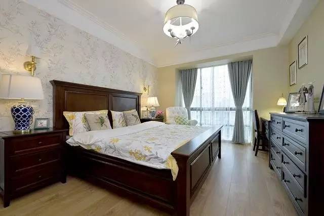 去朋友新家做客,一进门眼睛就亮了,装修太漂亮了,我给满分