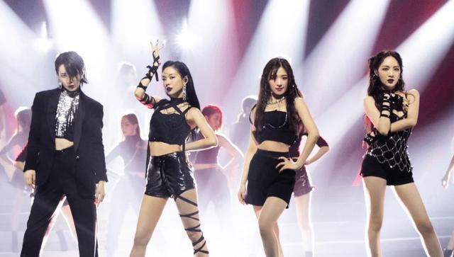 央视|从《玉面》到《古韵》，张含韵用亲身告诉大家，央视古韵有多绝