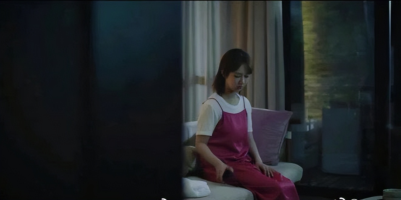 余生请多指教|《余生请多指教》和《家有儿女》联动！林之校和小雪穿同款吊带裙