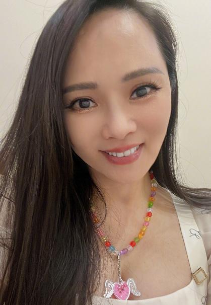 伊能静|伊能静:儿女双全可劲夸,写散文大赞“哈利有才米粒聪慧又暖心”