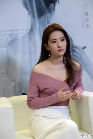 有种别样“整容”叫换发型,刘亦菲不同发型照,完美诠释风情万种