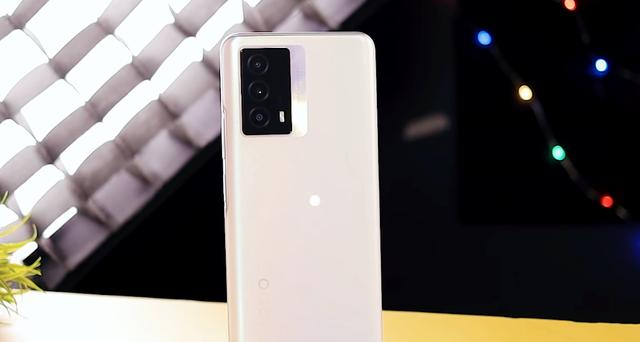 千元手机|2022年如何正确买千元手机?4点注意事项要谨记,方能完美避坑