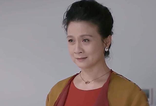 局中人|欢乐颂：曲筱绡的妈妈拿到了所有的财产，有钱了，她就幸福了吗？