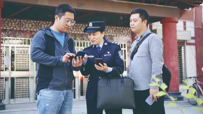 从警数十年，她们风采依旧