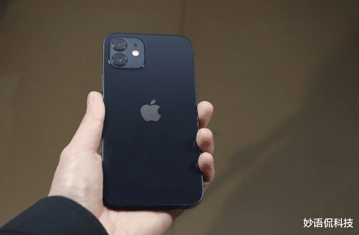 折叠屏|iPhone 12 跌至新低,256G再降1800,果粉:该出手了