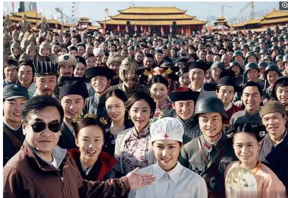 横店|横店群演日活3万，校花遍地走，懒汉随处见，幻想一夜成名