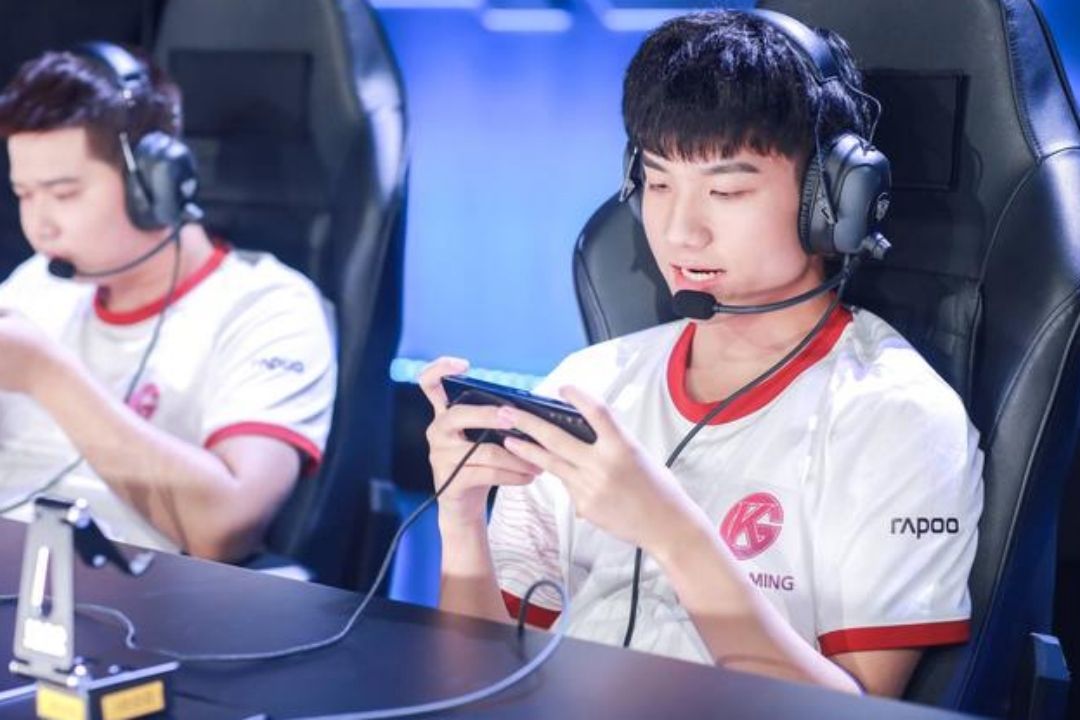 小小|梦岚鹏鹏巅峰赛撞车,一局五个职业,绝活主播小小娥人快麻了