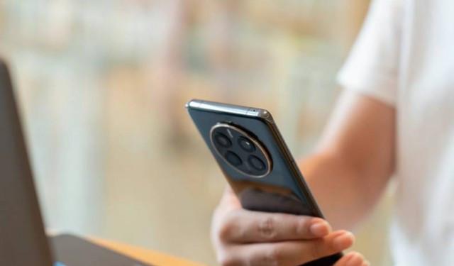 华为|华为旗舰也来玩跳水？512G+XMAGE光变+刘海屏，还有骁龙8+芯片！