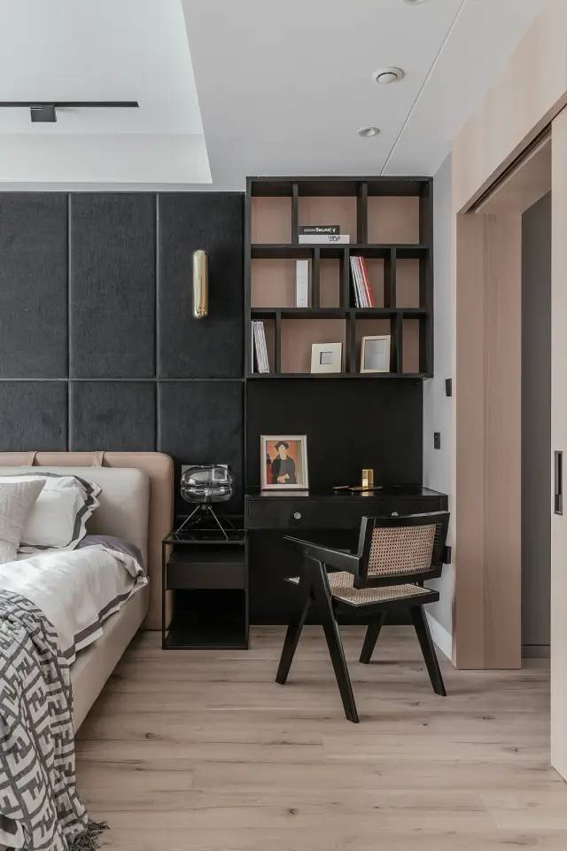 菡萏怡景装饰 | 喜欢黑白灰设计的注意啦!这个家的设计会成为你的“新欢”!