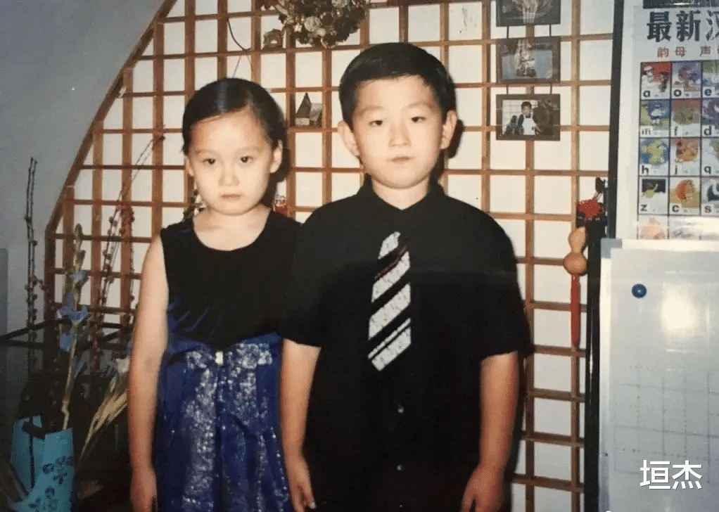 赵本山|同样是赵本山基因,把葛淑珍女儿和马丽娟女儿一对比,差距出来了