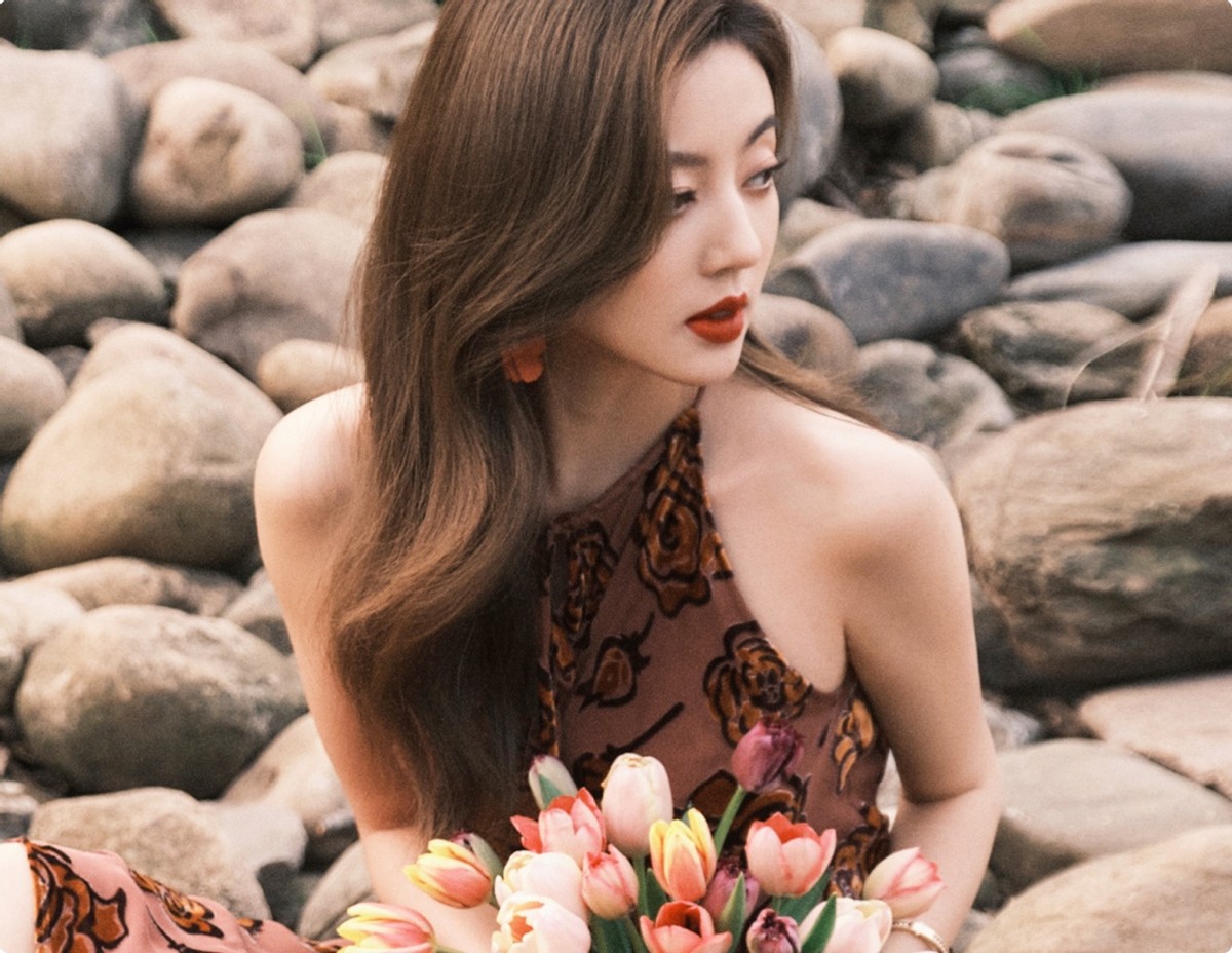 尚食|《尚食》被造型“坑了”的女演员，看到对比照：没对比就没伤害