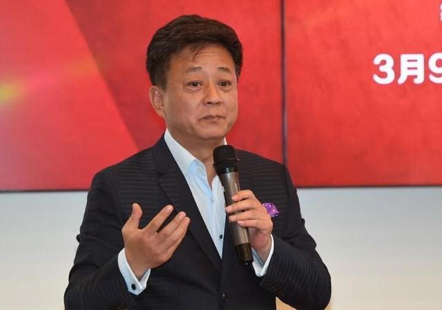 朱军|朱军胜诉后首次晒照,精神抖擞充满干劲,阔别4年将重返春晚舞台