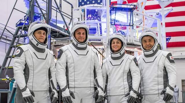 2022下半年第1艘载人龙!1手火箭2手飞船3国4名航天员执行Crew-5