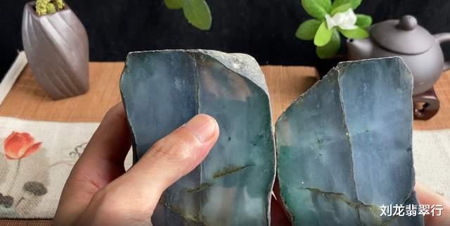 翡翠|翡翠公盘石头记：皮壳致密的莫西沙，成品起货效果如何？