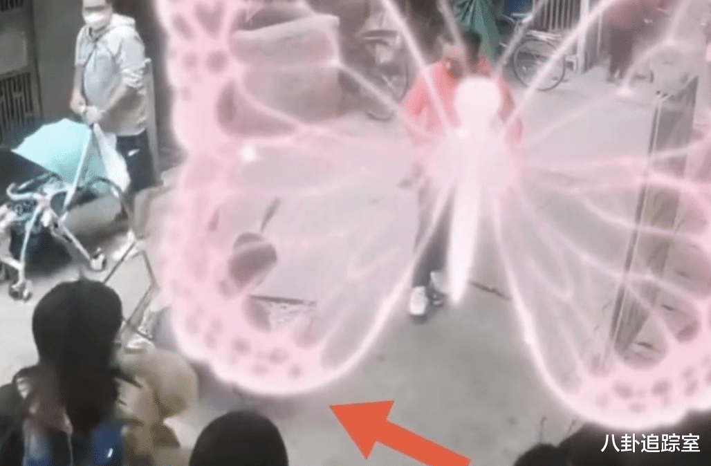 钱嘉乐|曝武术指导钱嘉乐打架，处下风被嘲，公司联系不上本人但否认是他