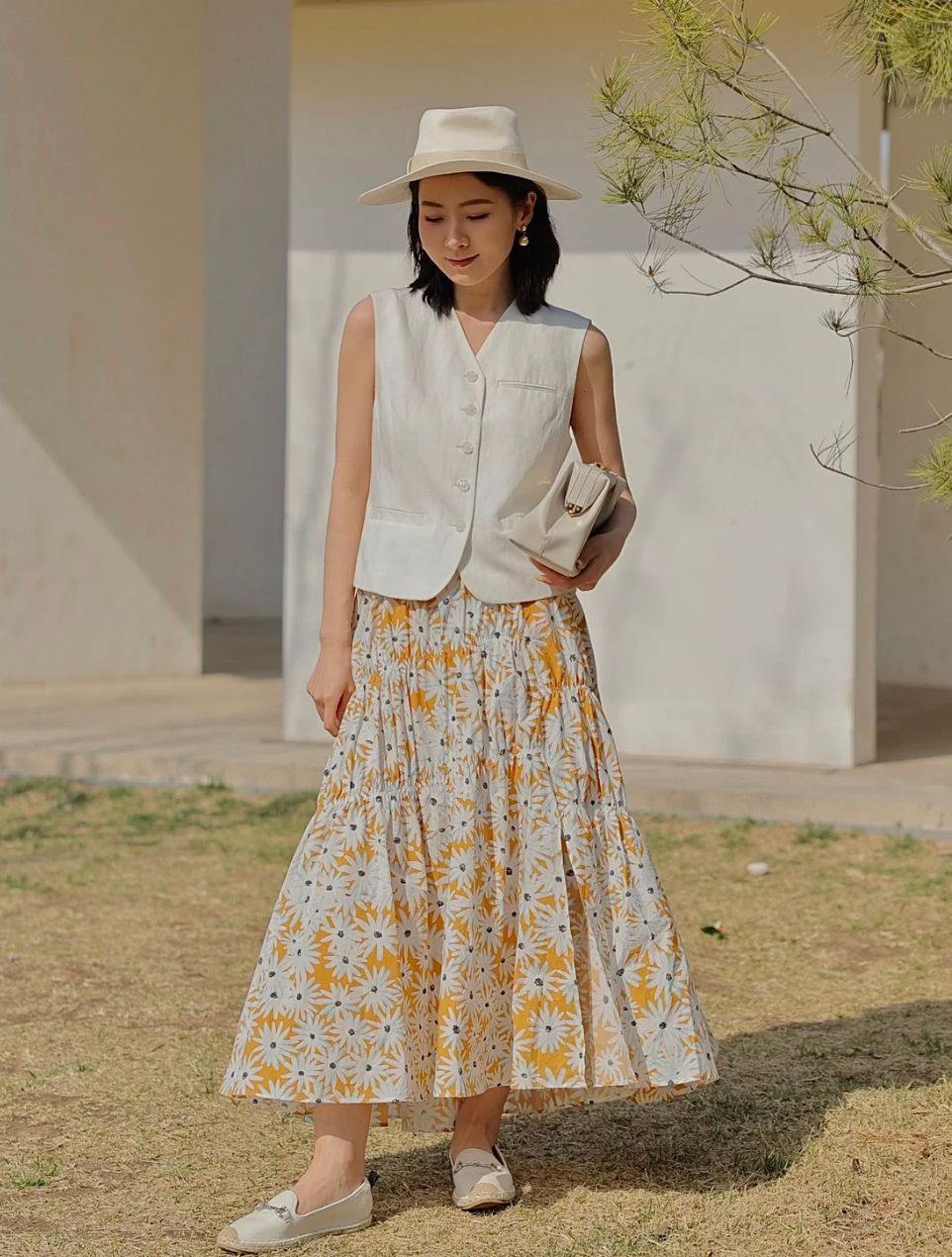 天热也要做时髦精，夏日的3个“降温穿搭”记得收藏，解暑又美丽