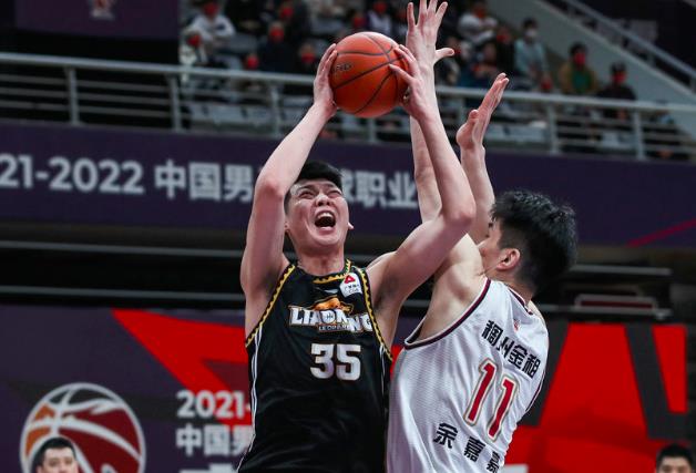 丛明晨|丛明晨伤势明确，杨鸣不要再固执，辽篮需要这2位小将