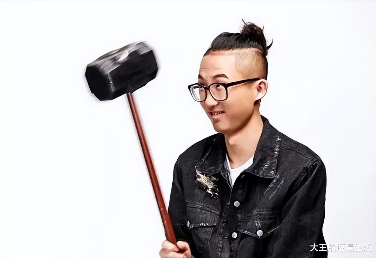 池子|错把平台当实力，离开李诞的池子，终于为自己的年轻而付出了代价！