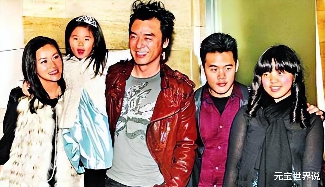 钟镇涛|范姜:陪钟镇涛渡过难关,替他偿还一亿多债务,拍拖17年才结婚