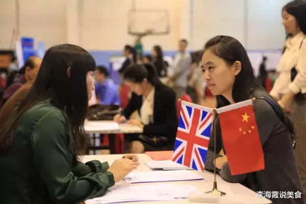 兴业|回国就厌国，优越感爆棚的海归融不进上海人的“贫穷”