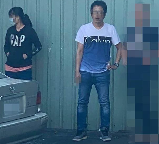 丧心病狂!留美女硕士啃老被拒,竟伙同男友弑父抛尸,还想杀母亲