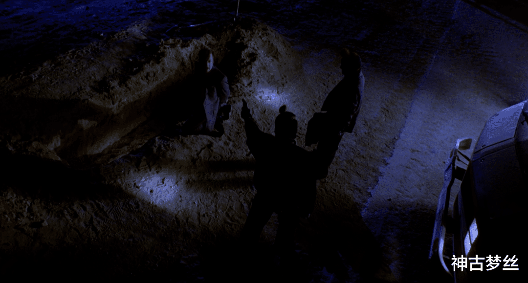 索尔|一泡屎竟成9.8分世界神剧?真实的社会写照,撕开资本家丑恶嘴脸