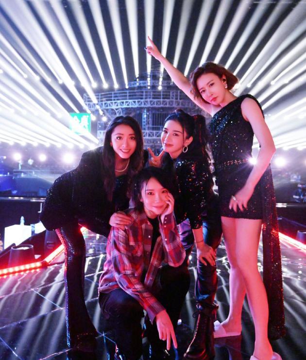 姐姐|《乘风破浪》收官：有人实至名归有人意难平，还有姐姐专门打酱油