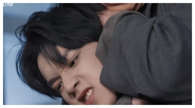 教师|港星云集的《无限超越班》开播，暴露了内娱演员不少缺点