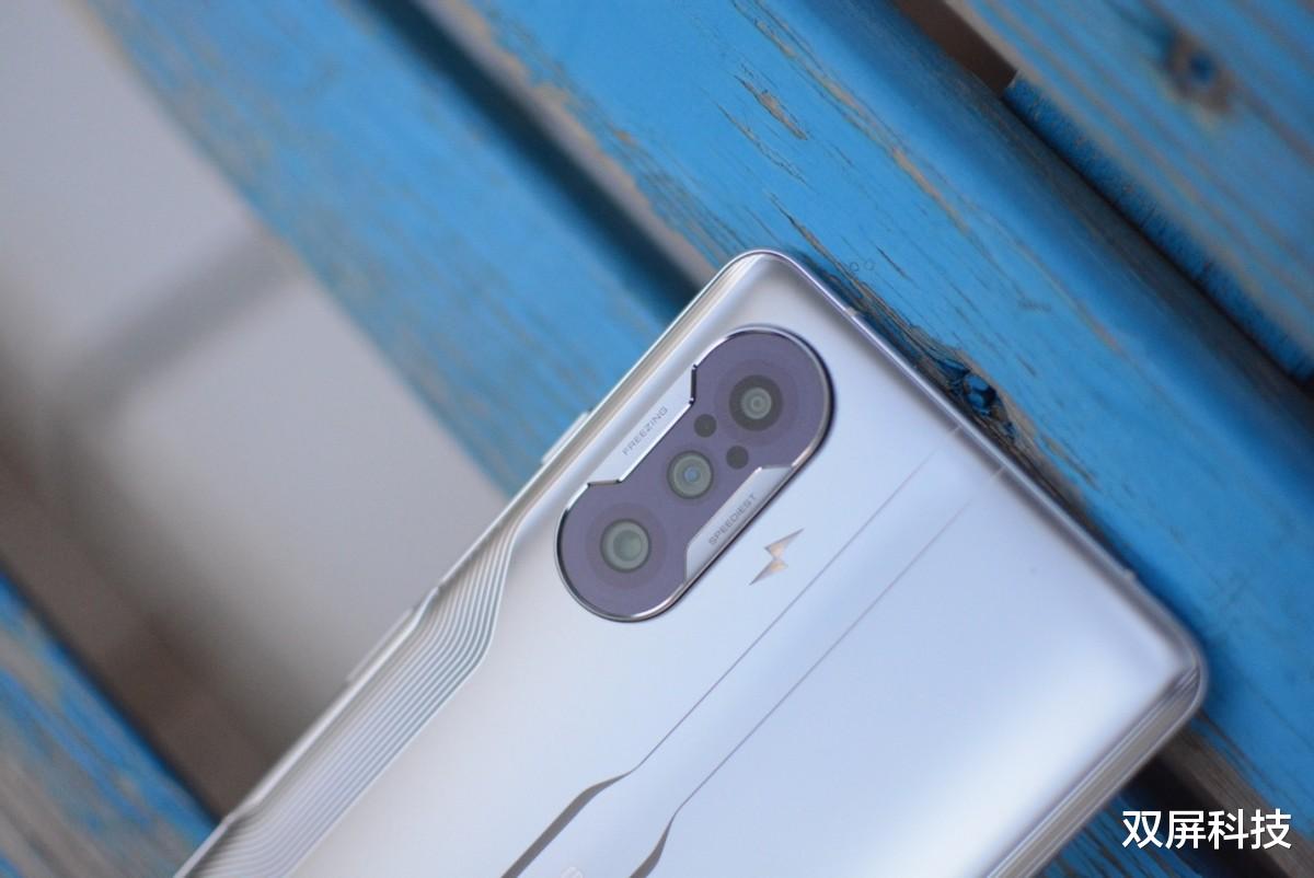 柔性屏|72万跑分+5065mAh+120Hz柔性屏，跌至1649元，超全面千元5G手机