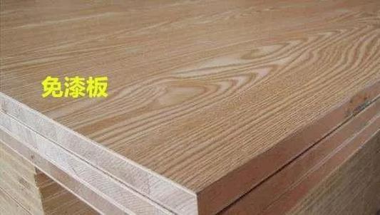 打柜子,用“免漆板”还是“木工板”?装过2套房,才知道被坑了