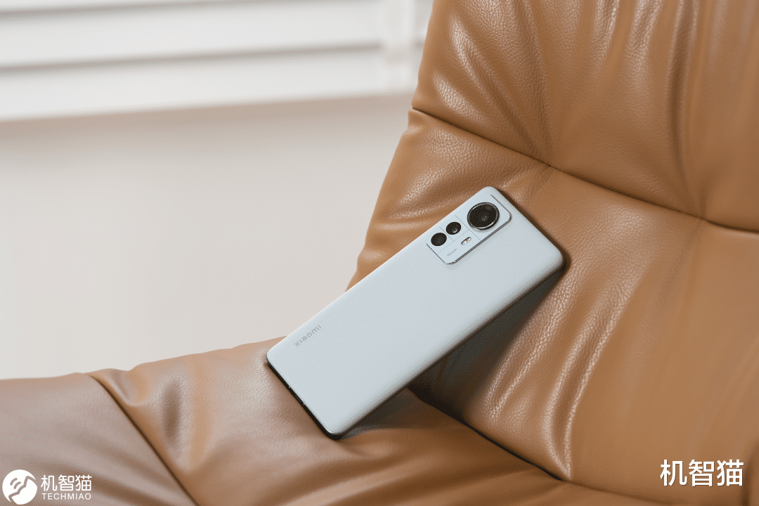 折叠屏|折叠元年,2022年手机市场展望