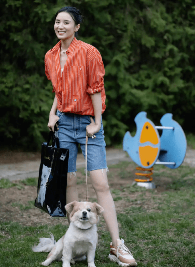 殷桃|李小冉的胸，闫妮的腿，殷桃的腰，这些“中年”女星迷死人不要太简单