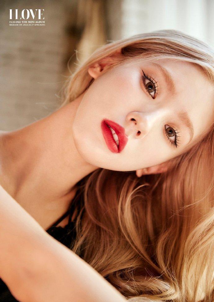 田小娟|(G)I-DLE，与其用不是我的样子被喜欢，还不如用我自己本身被讨厌