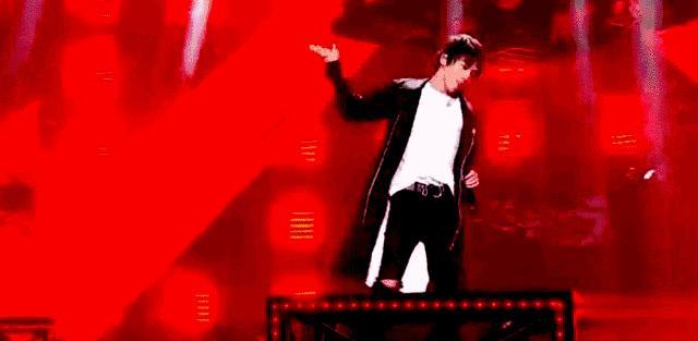 叶璇|镜头前大众的白月光，生活中却一地鸡毛，是时候去重新认识他们了