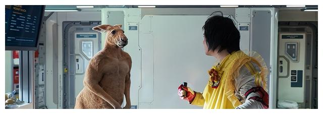 独行月球|独行月球:我没猜中开头,一如我没猜中结尾