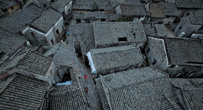 连州|连州是一座充满浓厚历史文化底蕴的小城，此地不仅有古城还是著名的美食之地