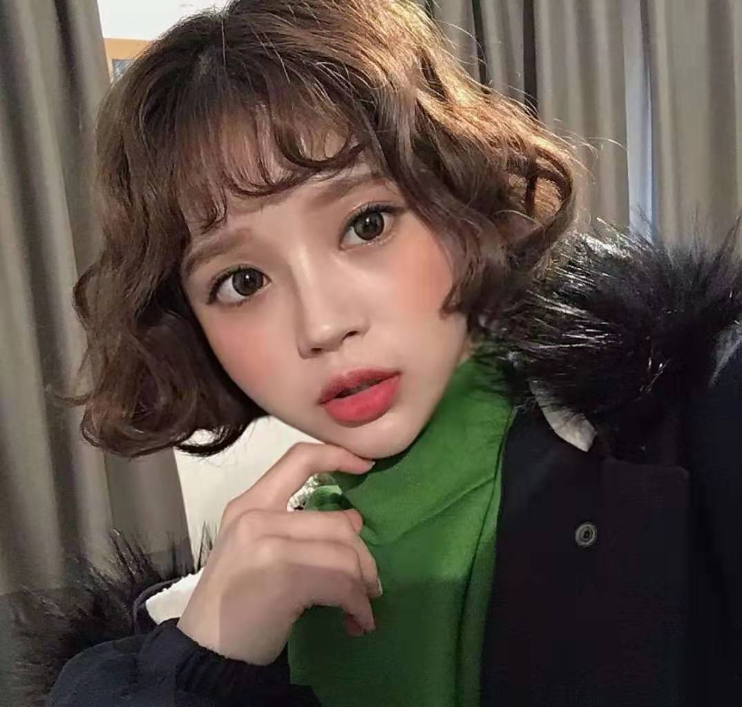 头发细软量少适合什么发型？推荐10款发型，既显发量又时尚减龄