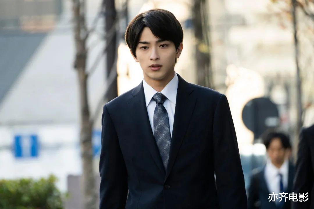 新闻记者|日剧《新闻记者》剧评：超写实讽刺真实事件，米仓凉子最催泪的震撼演出