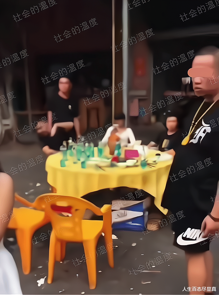 女子喝酒喝到小便失禁,丈夫到场后怒容满面:谁跟她喝就由谁负责