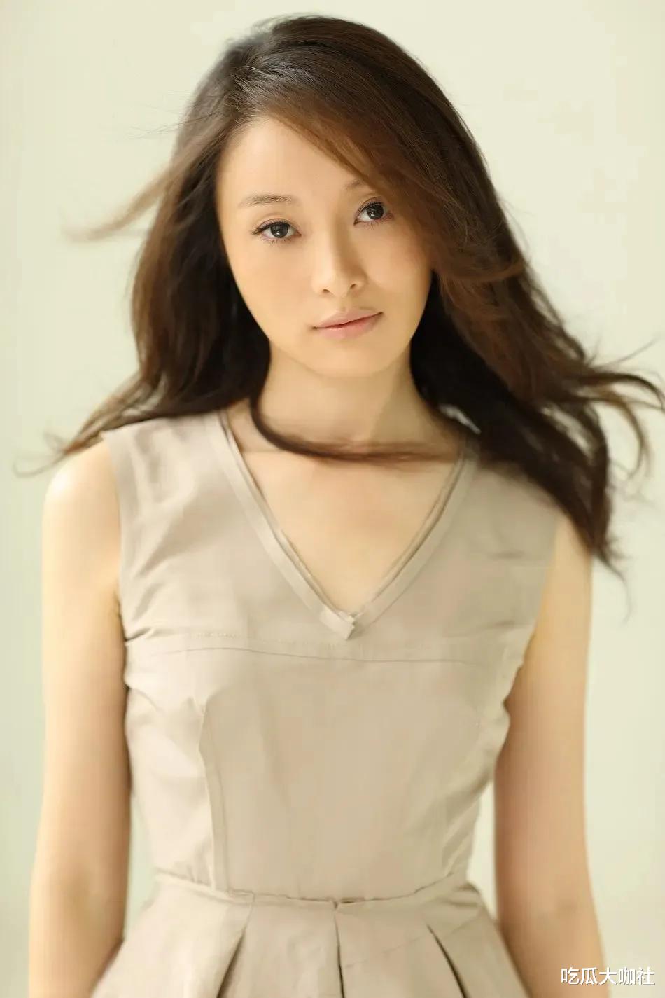 吴越|再看吴越：被陈建斌抛弃后至今未婚，她的报复让蒋勤勤有苦难言