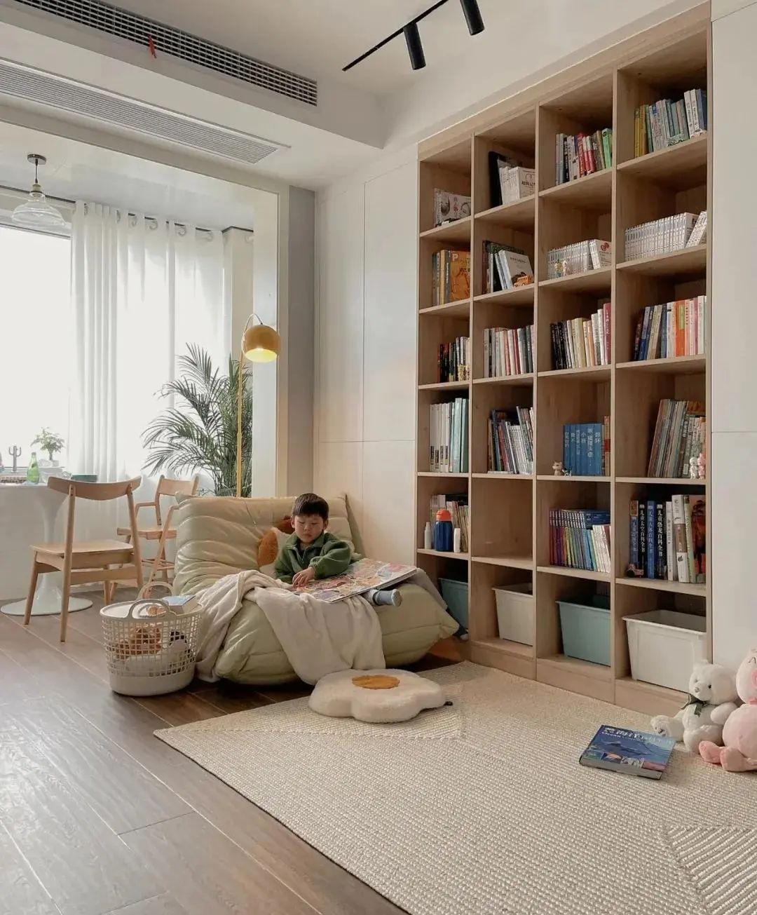 坚持“去客厅化”家居设计,减少了很多不必要的活动,真的爽歪歪