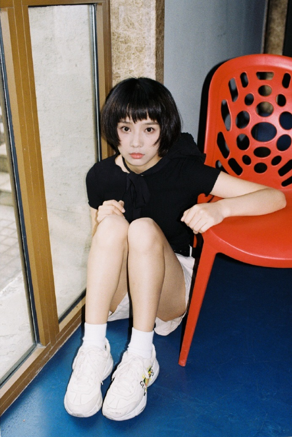 鲁照华|于正旗下鲁照华，眉清目秀，每个男孩心中的“初恋短发”女神