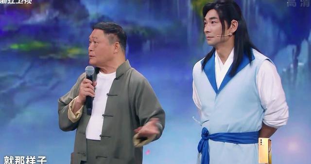 张远|关晓彤的顺受,贾玲的较真,让华晨宇的“耍帅”显得格格不入