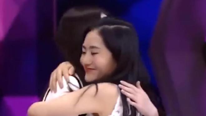 谢娜|主持一姐谢娜，如今全是差评，狼狈至极