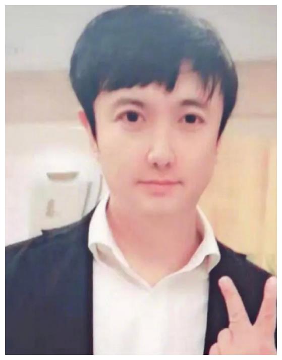 美颜|看一次吓一次!这七位明星关掉美颜滤镜后,反差已超越乔碧萝